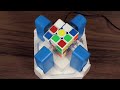 This robot solve a Rubik's cube in world record time