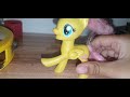 brincando com meus my little pony